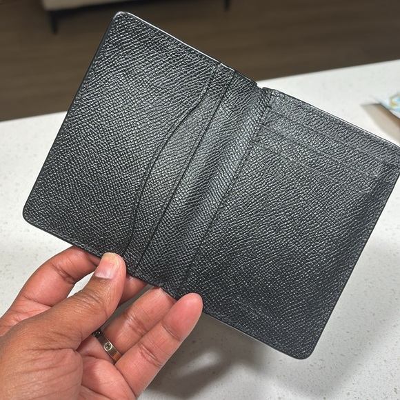 Black Men’s Pebbled Leather Coach Wallet - Picture 6 of 14